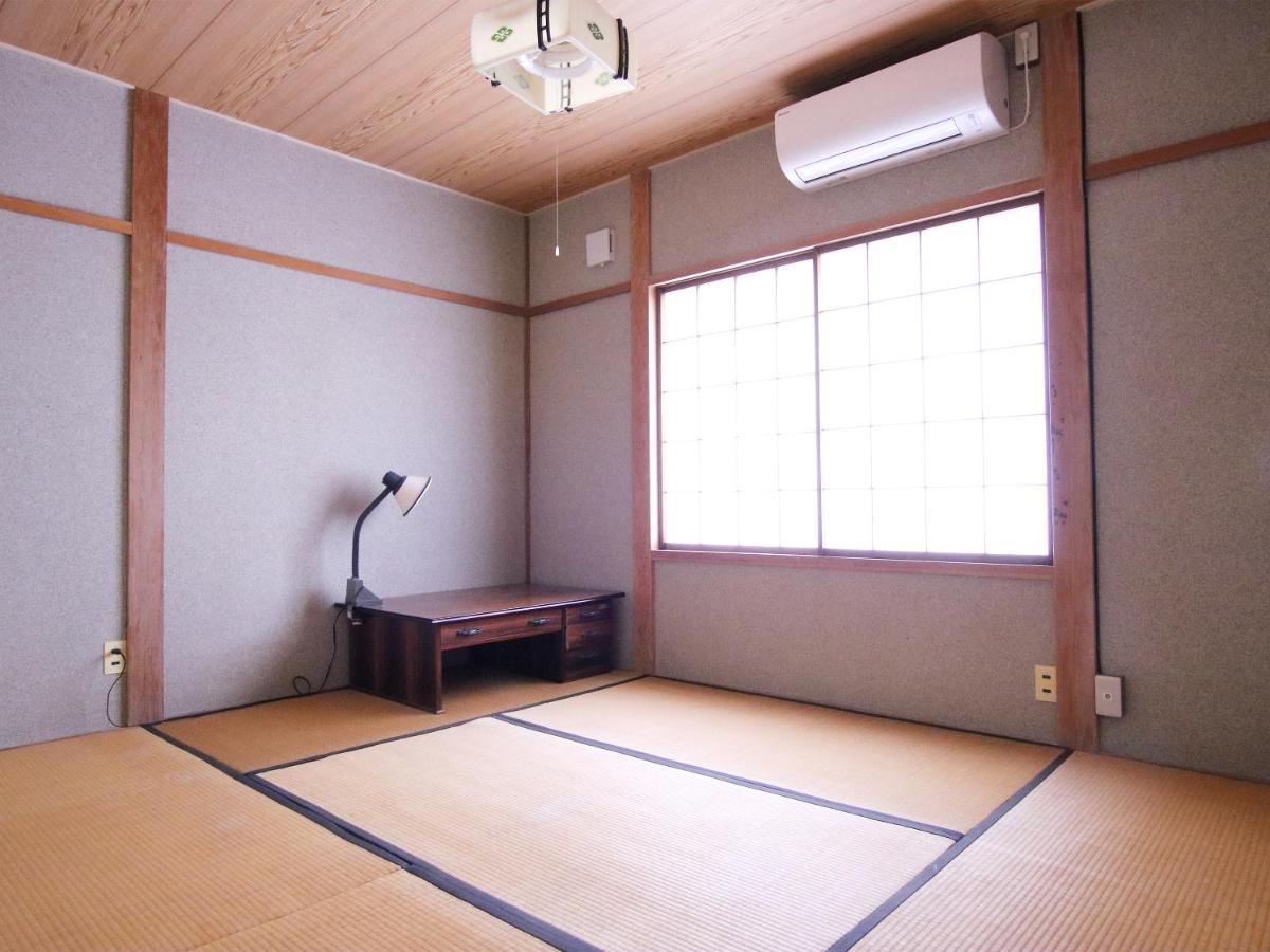 Guesthouse Karikakko 小木 外观 照片